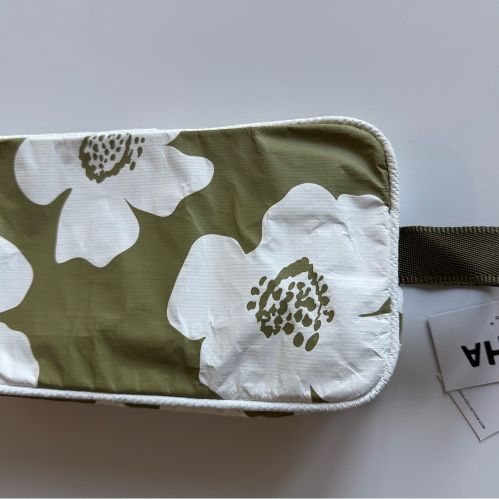 Aloha dop kit Olive Green and White Floral Cosmetic Bag